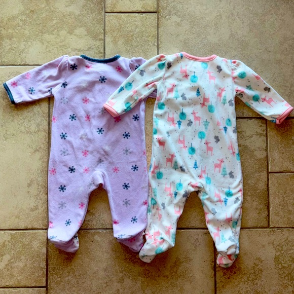 Carter's Purple & White Footies Pajama Set with Bear and Deer for Baby Girl 3-6m - Picture 2 of 4